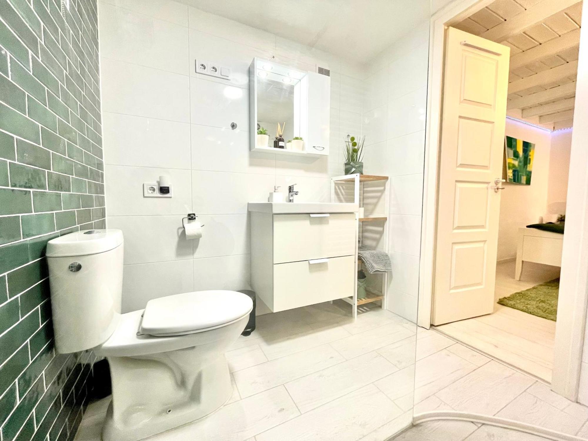 Teresian Apartment Near The Andrassy Street Free Air Conditioner Free Coffee 布达佩斯 外观 照片